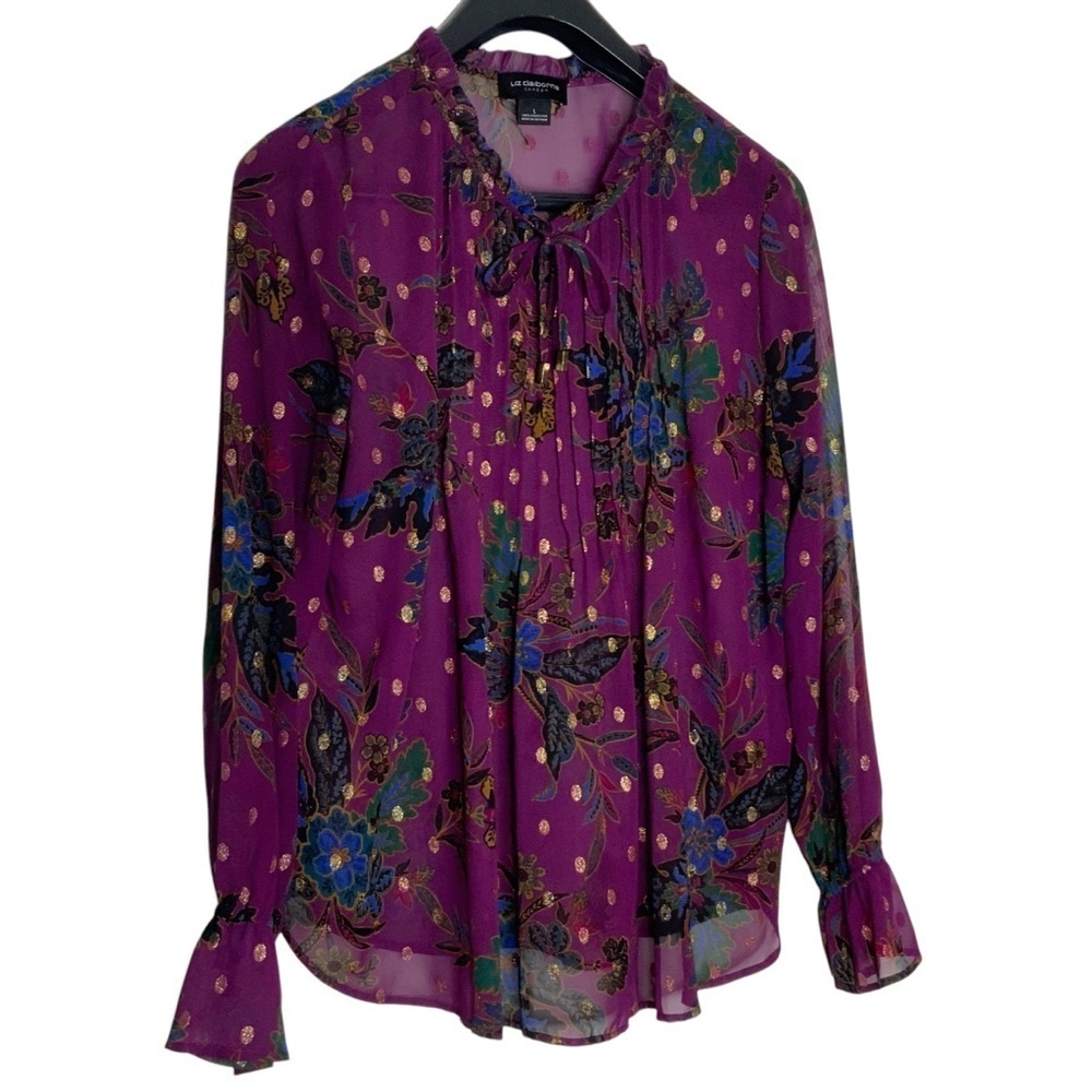 Liz Claiborne purple blouse with beautiful details. Size L